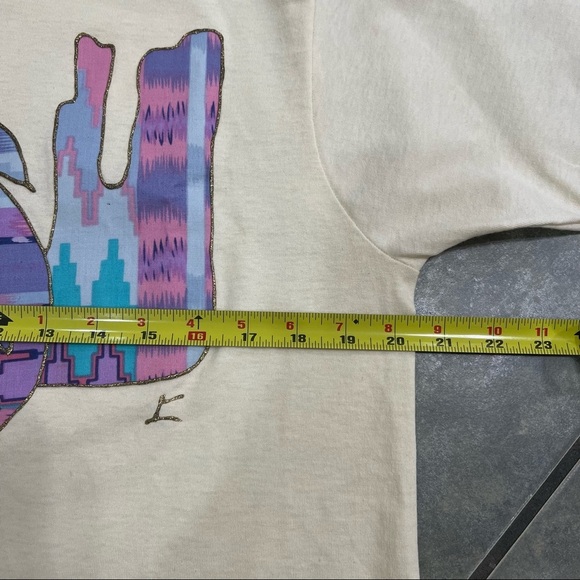 Vtg Single Stitch Screen StarsCoyote T Shirt 1990's Art Abstract Nature Howl L - Picture 2 of 9